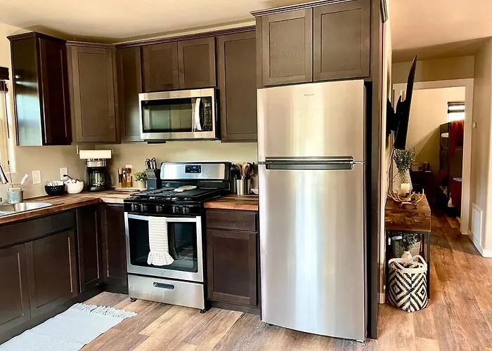 Holiday home Cozy 2br Updated In The Pines,
